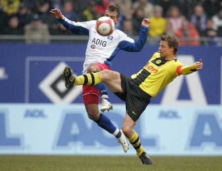 现出压倒性 现出压倒性